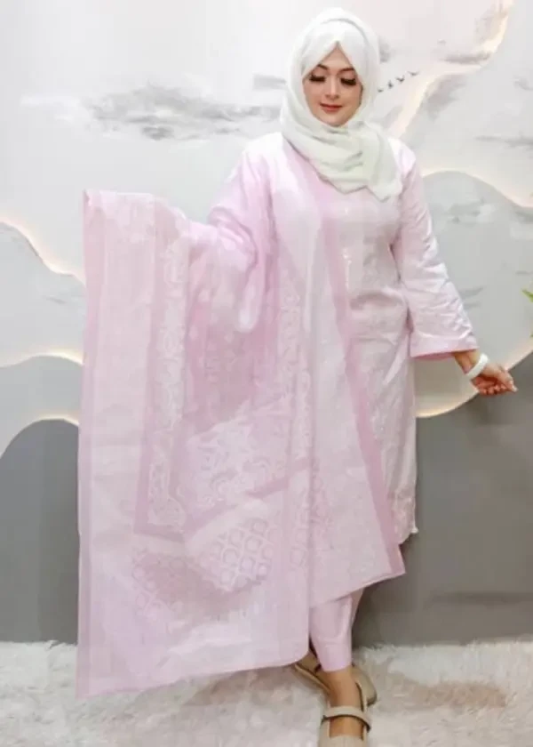 Fabric with embroidery wo...